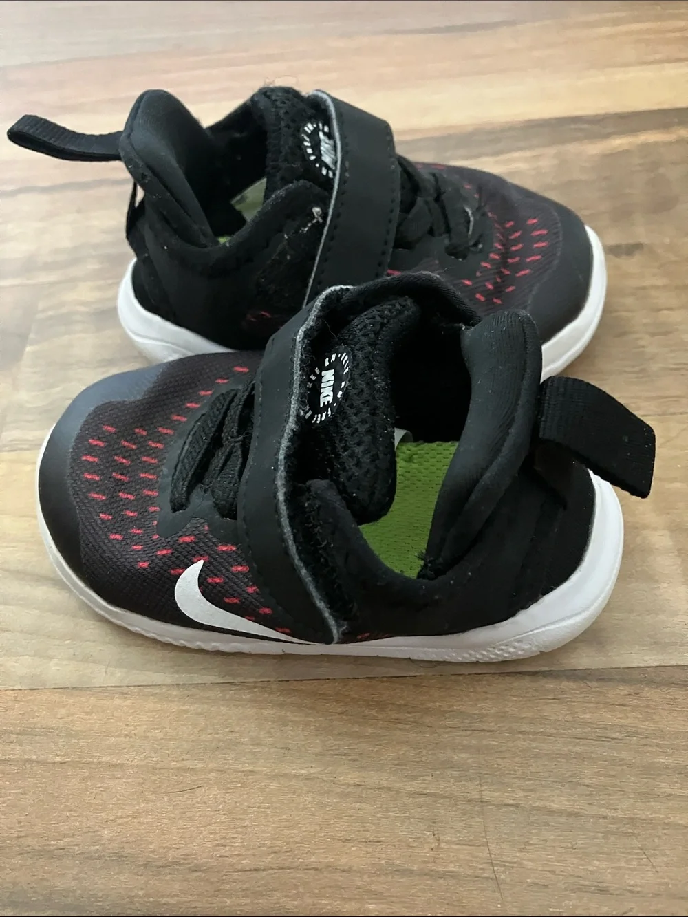 Nike 4C Baby Sneakers black white red